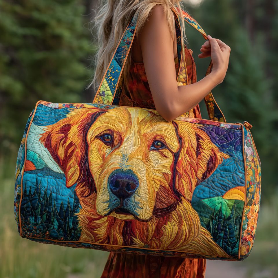 Golden Retrievers Quilted Duffle Bag GFTOMA3338